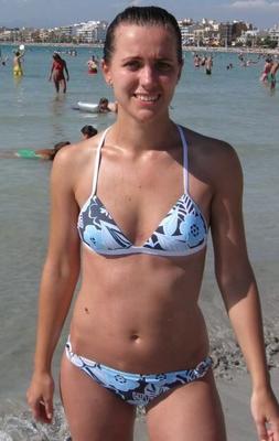 Salopes en bikini notées