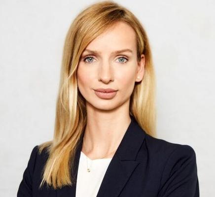 M – Heiße deutsche Businessschlampen von XING