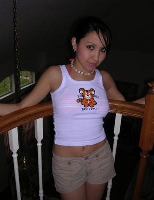 AMATEUR DE ROCK CHAUD FILLE LATINE