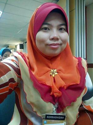 Awek Bernama Norrashidah