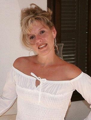 German wife Bettina Mix