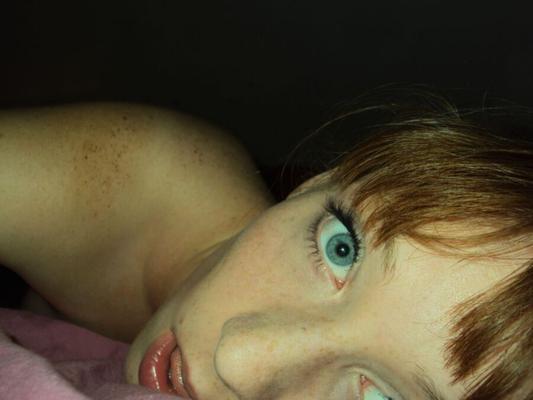 Hot freckled redhead poses nude for bf - shows everything