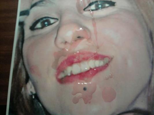Wendy bukkake, tu pajote para tributos faciales 2015
