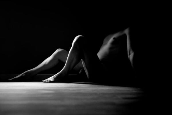 Art masculin nu Andreas en noir et blanc