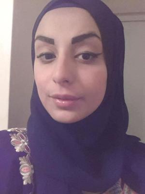 Hijabi égyptien aux gros seins NN