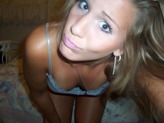 jolie blonde