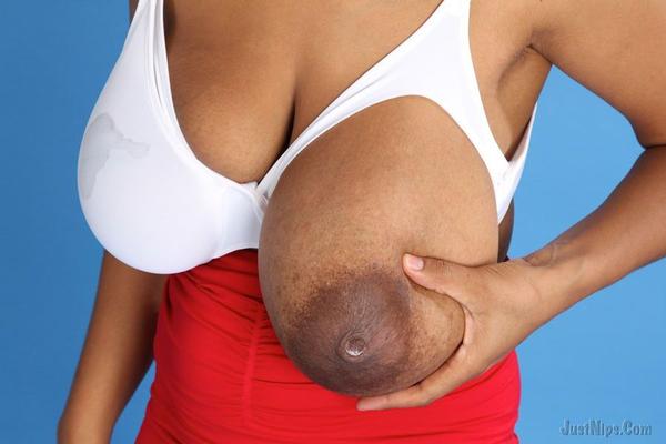ÉNORME TIT LACTATION Ébène Fou Bandit