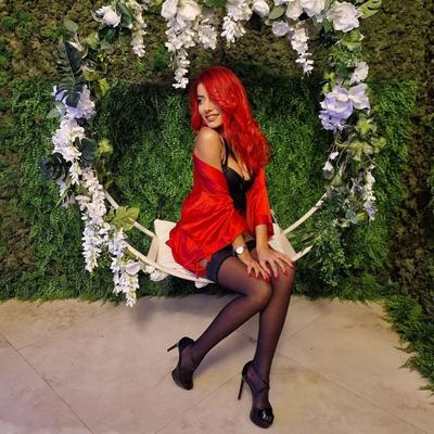 La salope bimbo roumaine AnaMaria Valeria 2