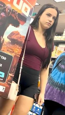 Candid Sexy Latina Teen Ass