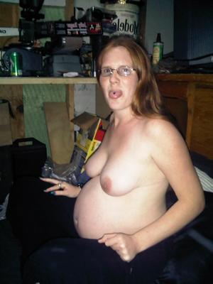 Rousse et salope enceinte