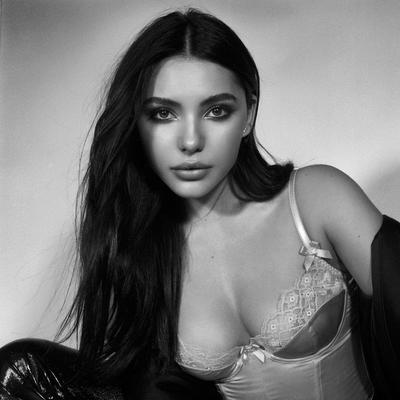 Atiana De La Hoya / Actrice américaine