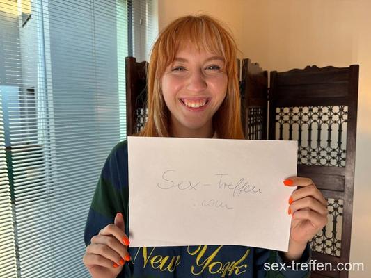 Teen lilly () telt sextreff