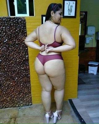 Lovely Latinas