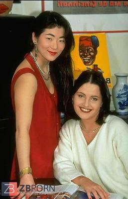 Joo Min Lee Asian y Brunette