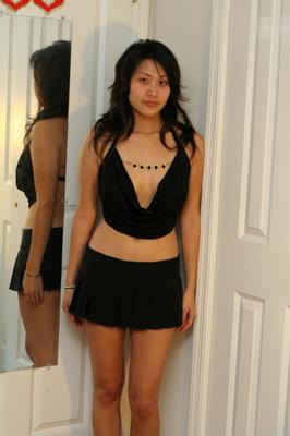 Pretty Asian Girl Loves Showing Body Inside And Out