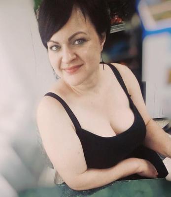Yulia Puffy Brunette With de Altayskoy na Rússia