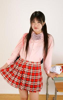 Japanische AV Idol Sakura Ayana -Uniformen und Badeanzüge