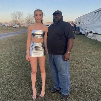 "Sugar Daddy, I need some money......please?!?!"