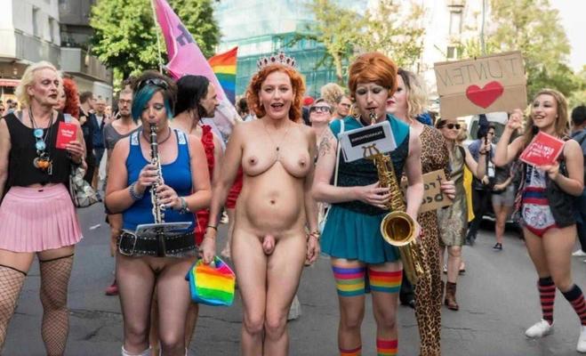 privat aufdecken rothead queer ass mütter töchter (vorbei)