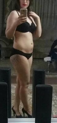 Milf iranien excité Elnaz