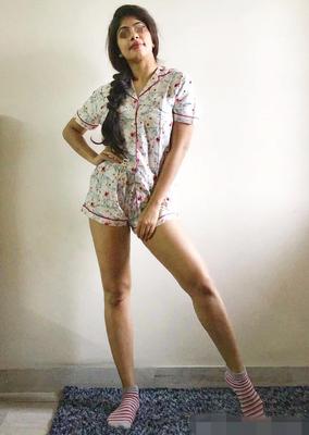 Sexy Asian Swinger Hotwife with Yummy Thick thighs and Sexy Legs