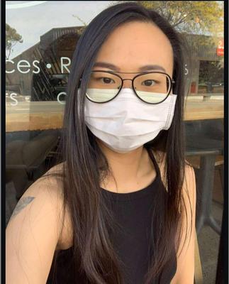 彼女の白い恋人との中国のオタク